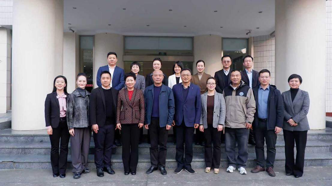 9aade1d316f77d2aba01d9f1bcb7444a